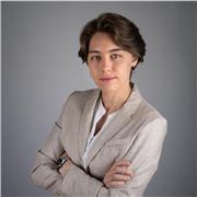 Profesora de fotografía para alumnos de toda franja de edad, interesados en cualquier tipo de fotografía.